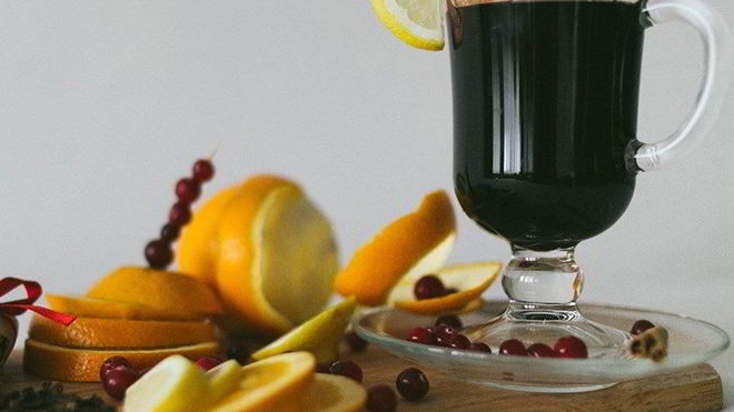 Рецепт Глинтвейна с фруктами и специями