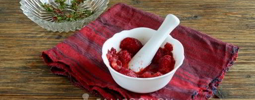 Шаг 2: киселя из клубники