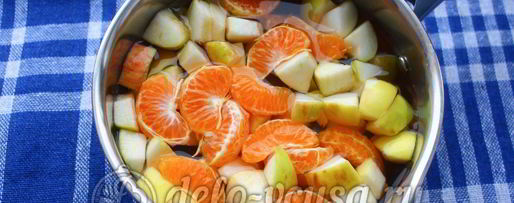Шаг 2: киселя из мандаринов и яблок