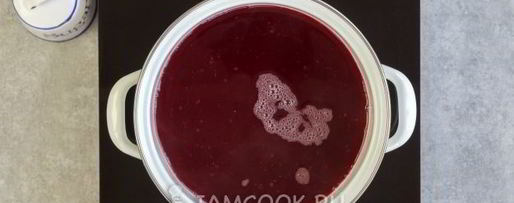 Шаг 5: киселя из замороженной вишни