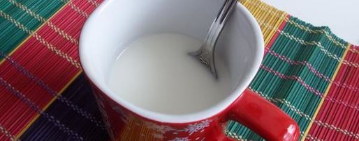 Шаг 3: киселя клюквенного горячего со сливками