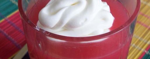 Шаг 7: киселя клюквенного горячего со сливками