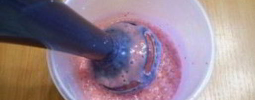 Шаг 4: клубничного коктейля в блендере