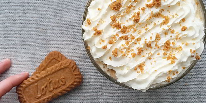 Рецепт кофе латте с пряничной пастой biscoff