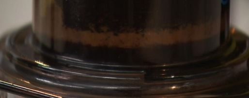 Шаг 2: кофе с шоколадным соусом