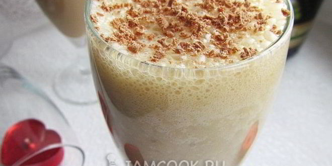 Рецепт коктейля с мороженым baileys banana