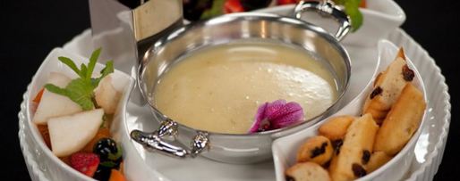 Шаг 4: фондю из шоколада с лаймом и джином