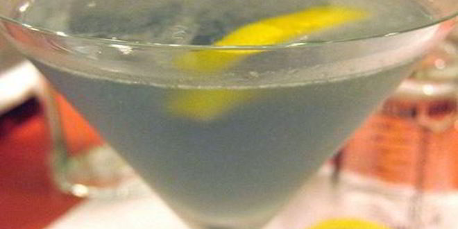 Рецепт коктейля голубая луна