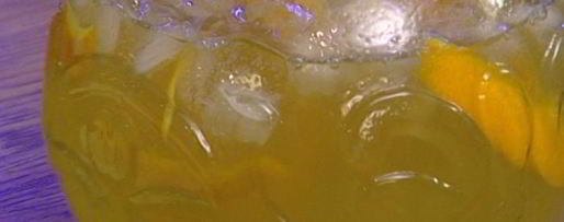 Шаг 4: зеленого чая с джином