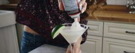 Шаг 4: алкогольный коктейль со сливками