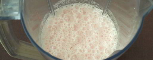 Шаг 3: дынно-клубничного коктейль