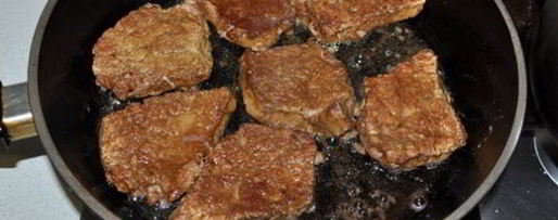 Шаг 6: говяжьей печени с вином и луком