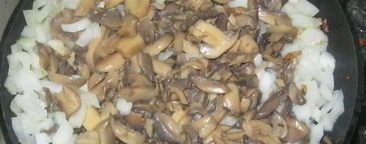 Шаг 3: рыбы в сливочном масле с вином и чесноком