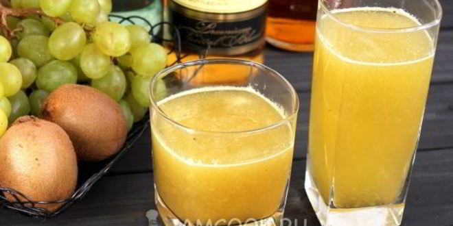 Рецепт коктейля из киви и винограда