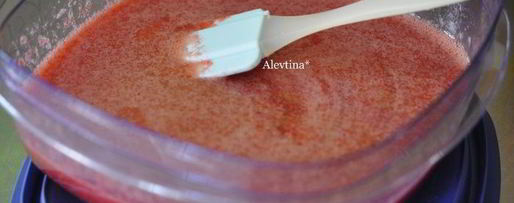 Шаг 3: клубничной граниты с водкой