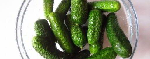 Шаг 2: огурцов квашеных с водкой