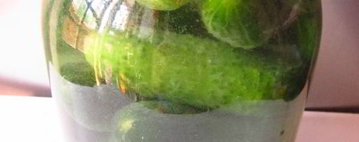 Шаг 5: огурцов квашеных с водкой