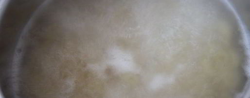 Шаг 3: пасты с водкой, семгой и помидорками черри