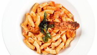 Рецепт Сливочной пасты с водкой