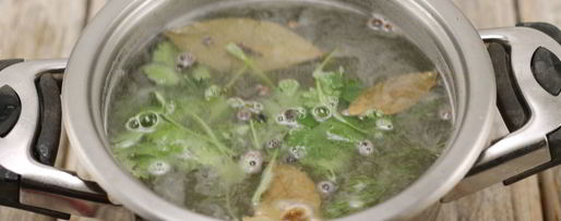 Шаг 4: соленых огурцов с водкой