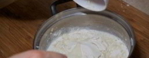 Шаг 1: заварного теста для чебуреков с водкой