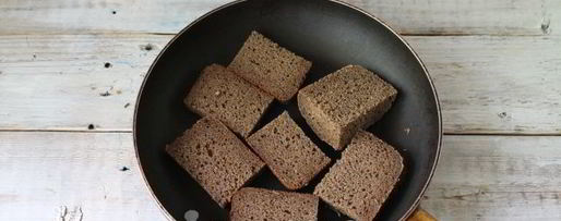 Шаг 4: домашнего кваса из бородинского хлеба