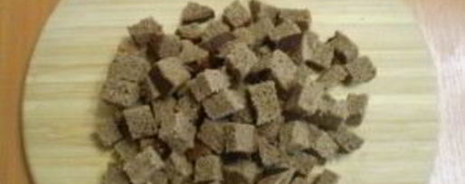 Шаг 1: кваса из ржаного хлеба без дрожжей