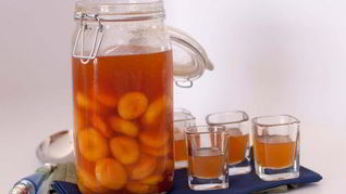 Рецепт Абрикосового ликера из варенья