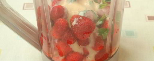 Шаг 1: клубничного ликера со сгущенкой