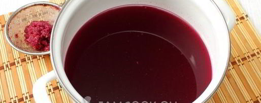 Шаг 7: ликера из лепестков роз