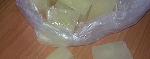 Шаг 3: ликера лимонного лимончелло