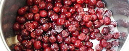 Шаг 2: вишневого ликера