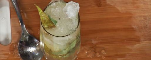 Шаг 1: грушевого лимонада с шалфеем