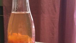 Рецепт Лимонада из алычи с тимьяном и шалфеем