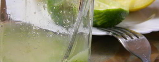 Шаг 2: лимонада с базиликом и душистым перцем