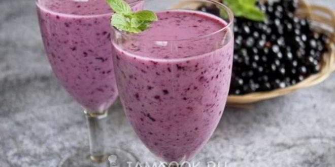 Рецепт кисломолочного коктейля с черникой и овсяными хлопьями