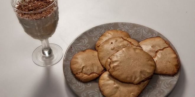 Рецепт молочно-миндального коктейль