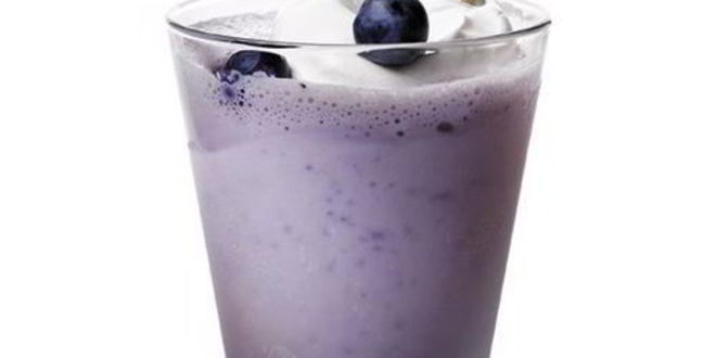 Рецепт молочного коктейля с черникой