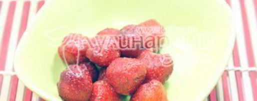 Шаг 3: молочного коктейля с клубникой