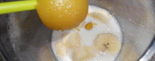 Шаг 2: молочного коктейля с перепелиными яйцами