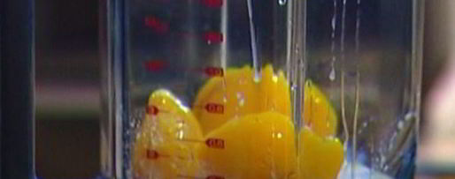 Шаг 2: молочного коктейля с персиками и апельсинами