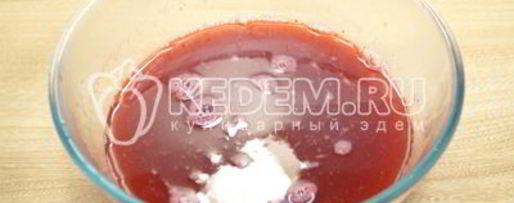 Шаг 4: домашнего морса из брусники