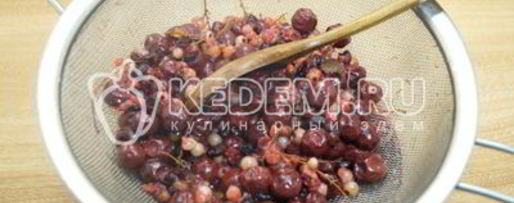 Шаг 3: домашнего морса из замороженных ягод