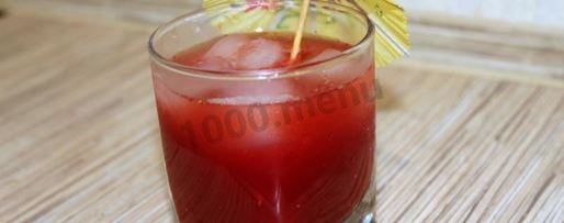 Шаг 14: клубничного морса из клубники