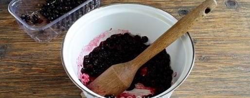 Шаг 3: морса из черной смородины