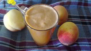 Рецепт Персиково-изюмного морс