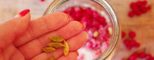 Шаг 3: наливки из красной смородины