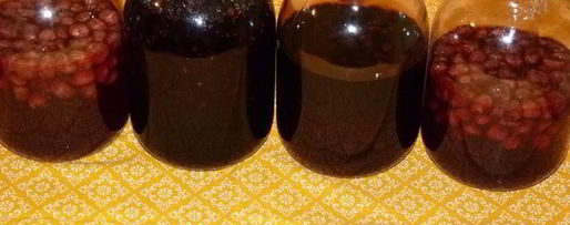 Шаг 2: ягодной настойки