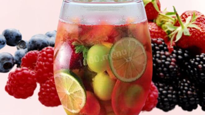 Рецепт Коктейля игристая Сангрия с ликером Куантро