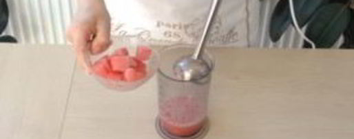 Шаг 1: арбузного освежающего смузи